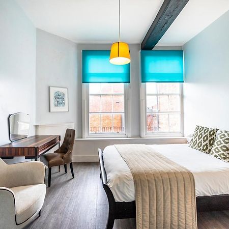 The Falcon Tap Appartement York Buitenkant foto