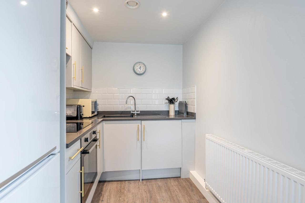 The Falcon Tap Appartement York Buitenkant foto