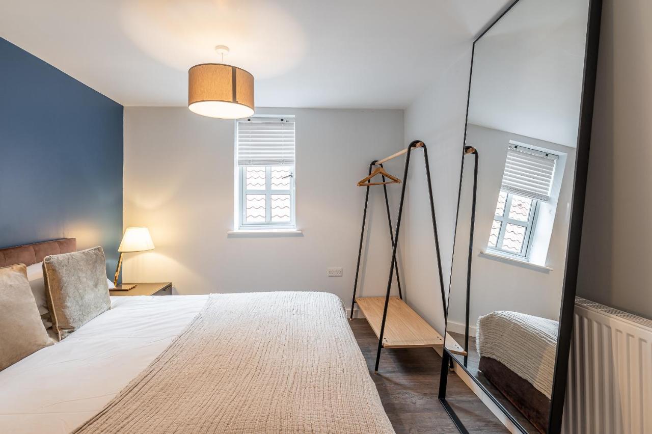 The Falcon Tap Appartement York Buitenkant foto