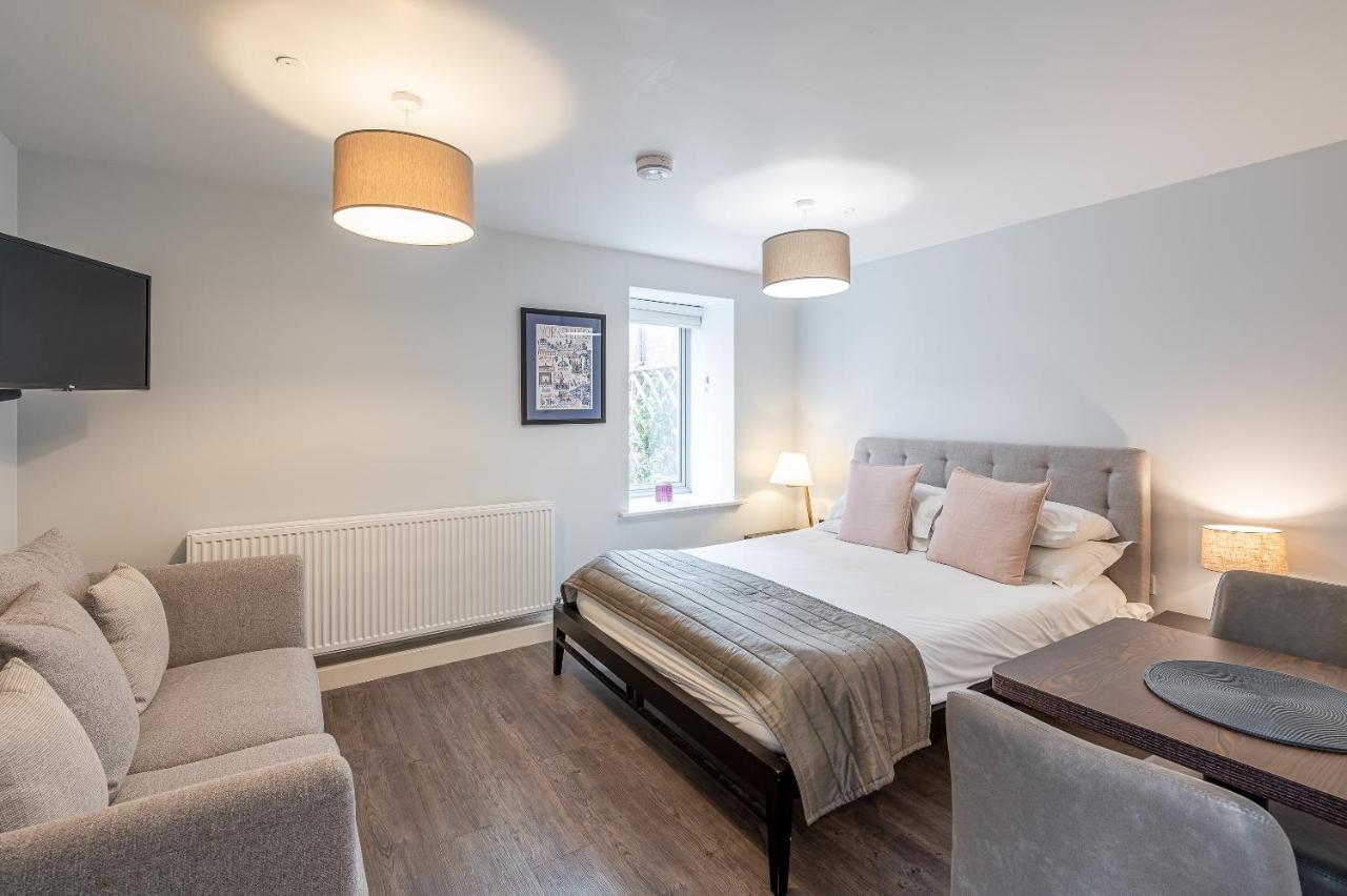 The Falcon Tap Appartement York Buitenkant foto