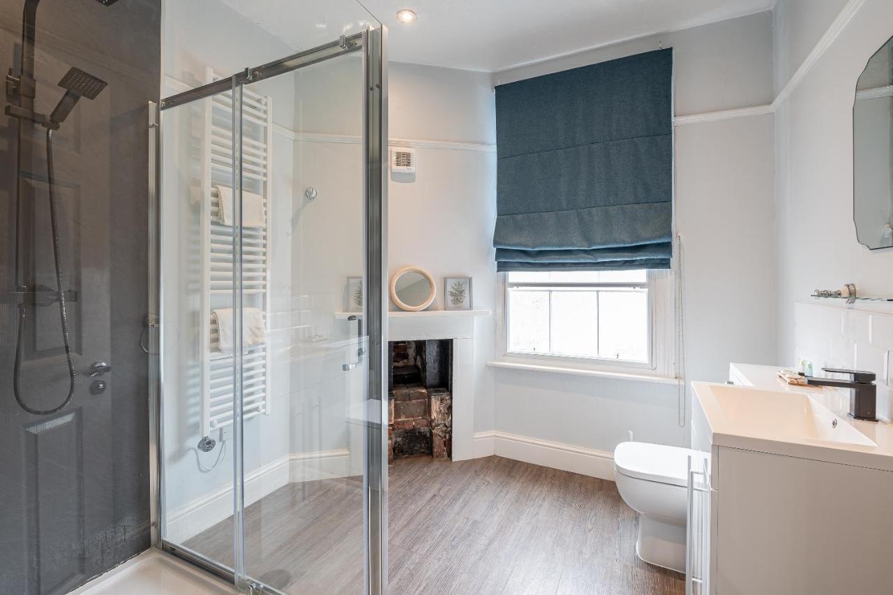 The Falcon Tap Appartement York Buitenkant foto